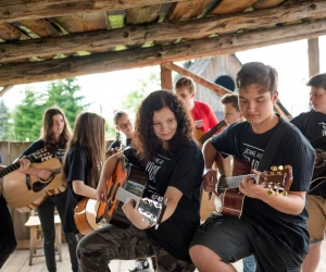 Zdjęcie 13 z 14. Obóz zimowy gitarowy