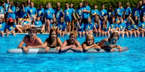 Sun Fun nad morzem Vogue Travel