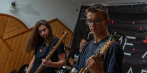 Koncert rockowy Vogue Travel