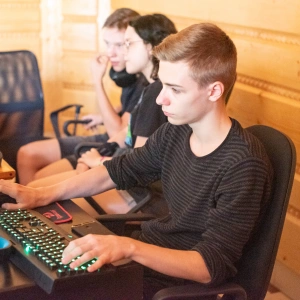 Zdjęcie 35 z 42. Obóz w stylu League of Legends
