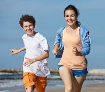 Bieganie na plaży - obóz biegowy Vogue Travel